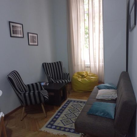 Apartment On Vera Tbilisi Ngoại thất bức ảnh